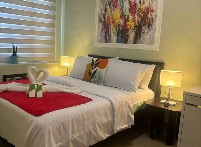 Apartment Golden Palm At One Palm Tree *